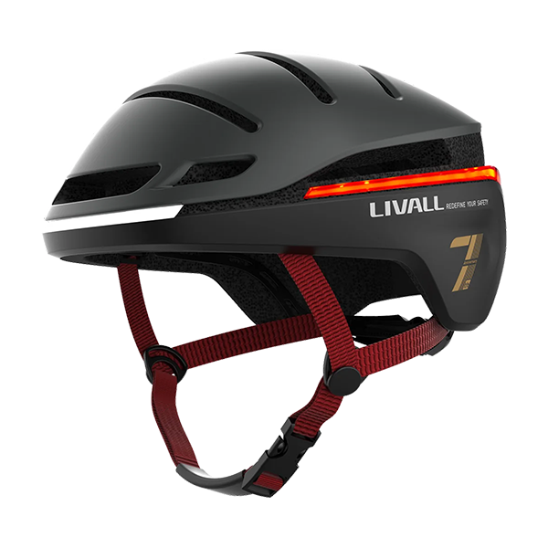 קסדה חכמה Livall EVO21 עם תאורת לילה וטכנולוגיית SOS