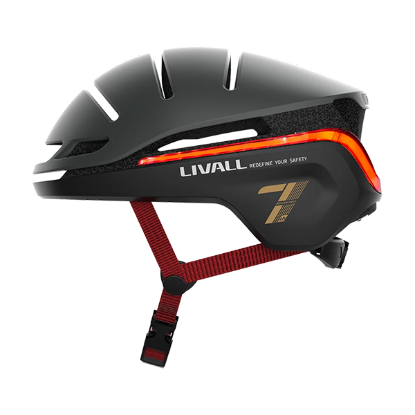 קסדה חכמה Livall EVO21 עם תאורת לילה וטכנולוגיית SOS